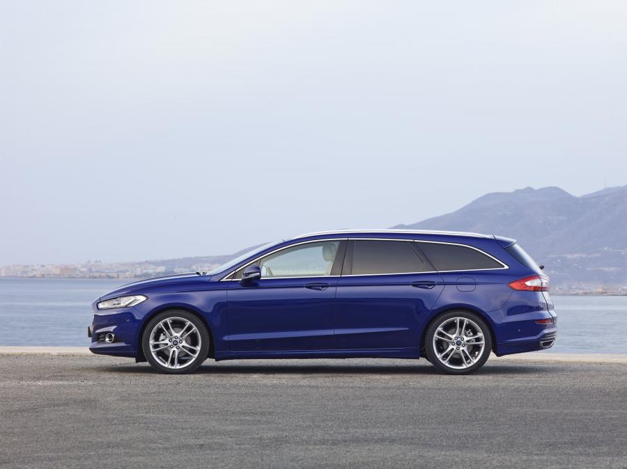  Ford Mondeo Turnier 2014 года  (фото 17 из 40)